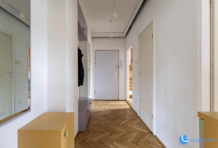 Blachnickiego*Grzegórzki*2pok-57m2