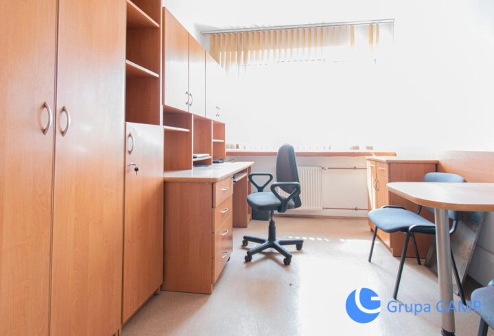 8 pomieszczeń, 120m2 Lokal Biurowy *Isep-Czyżyny*