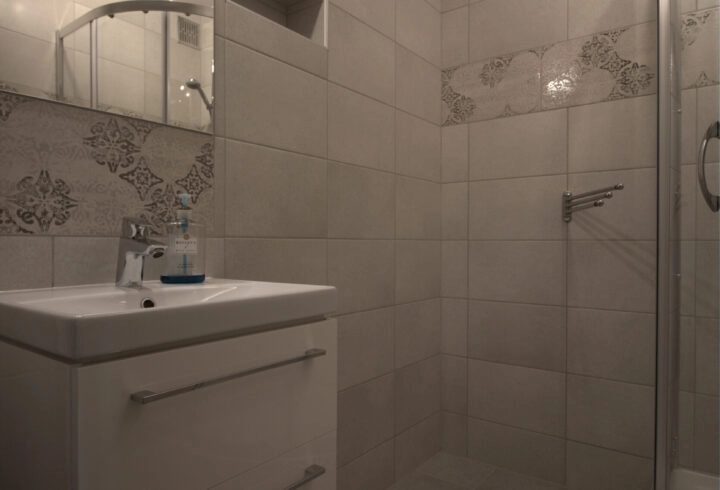 Widokowe 2-pok z oddzielną kuchnia, ul. Królewska