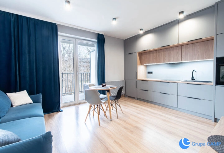 2-pok. *Na Dołach* Zabłocie, klimatyzacja, balkon