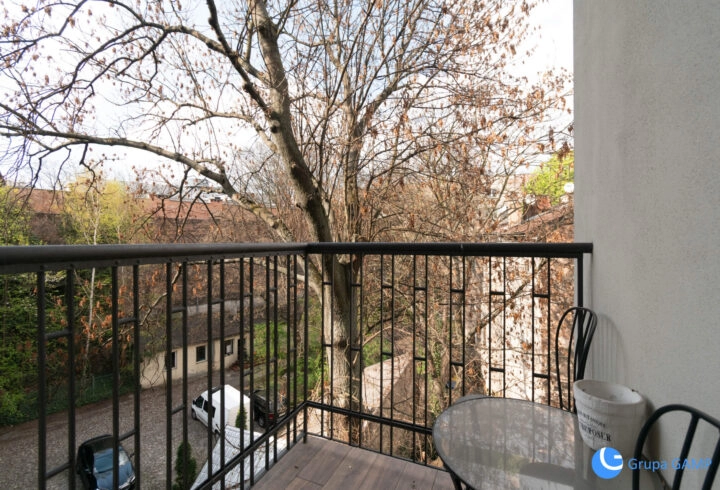 3-pok.104 m2, Stare Miasto, ul. Wielopole, balkon.