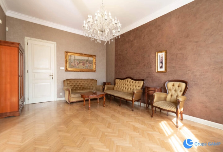 3-pok.104 m2, Stare Miasto, ul. Wielopole, balkon.
