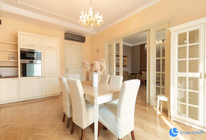 3-pok.104 m2, Stare Miasto, ul. Wielopole, balkon.