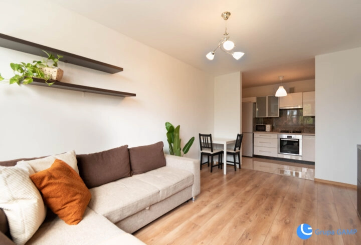 2-pok. 37m2, ul. Stachiewicza, Azory