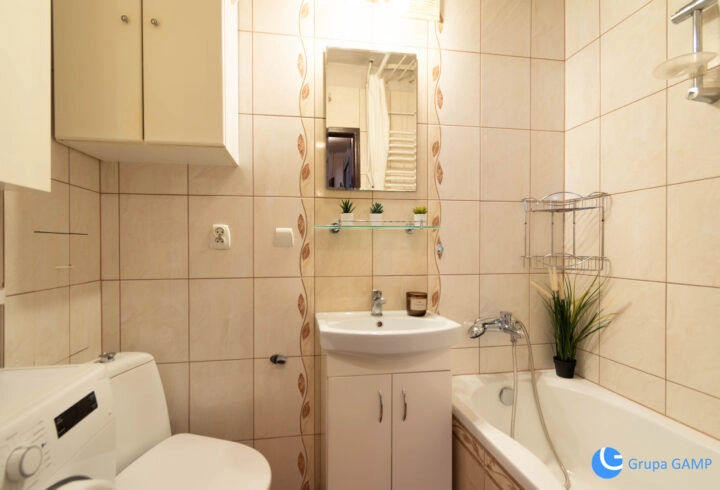 2-pok. 37m2, ul. Stachiewicza, Azory