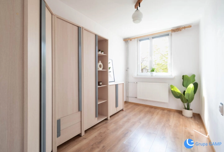 2-pok. 37m2, ul. Stachiewicza, Azory