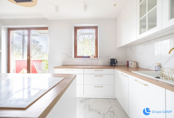 Przestronne 2-pok.*60 m2*balkon*os. Mozarta.