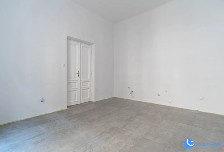 Lokal 40,3m2 *Starowiślna* oficyna