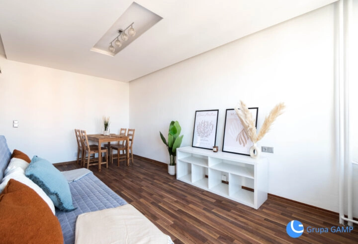 3 niezależne pok. 50m2 *Półkole -Grzegórzki*