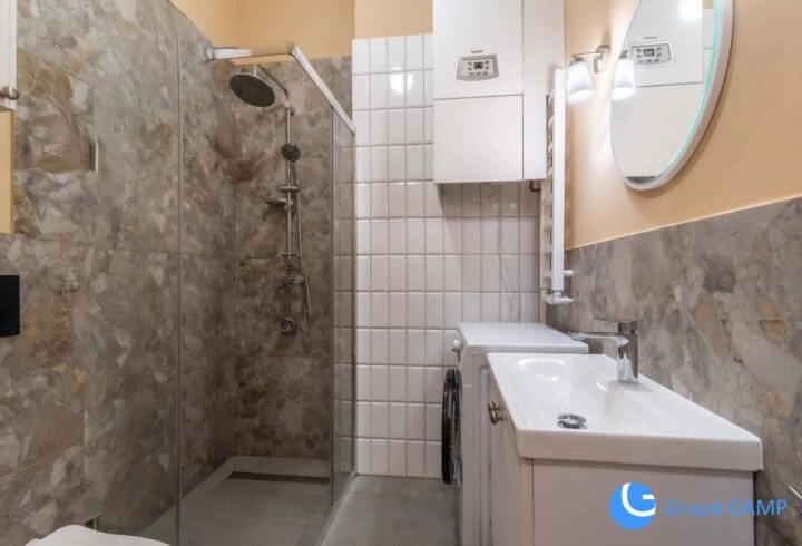 Studio z otwartą kuchnia 34 m2+balkon*P.Inwalidów*