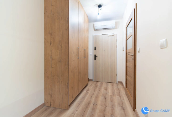Studio 28 m2 *Wybickiego* - klimatyzacja, taras !