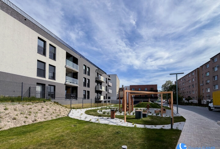 Studio 28 m2 *Wybickiego* - klimatyzacja, taras !