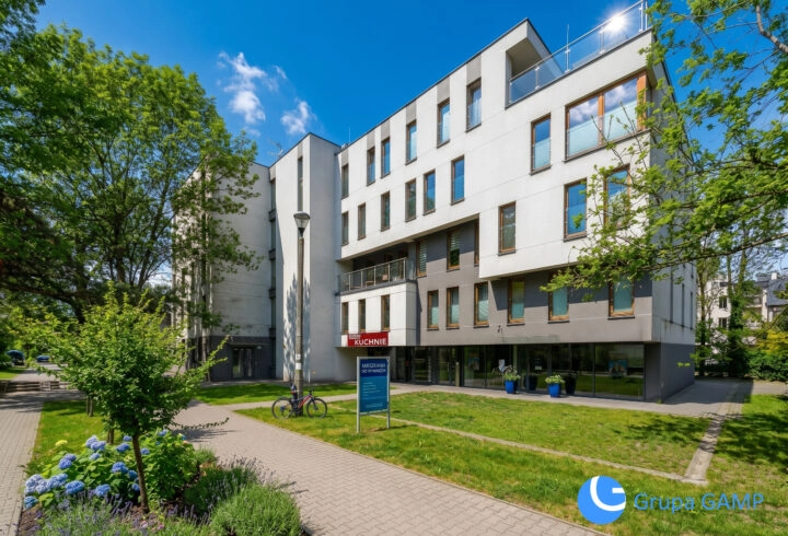 Piękne, klimatyzowane 3 pokoje, ostatnie piętro!