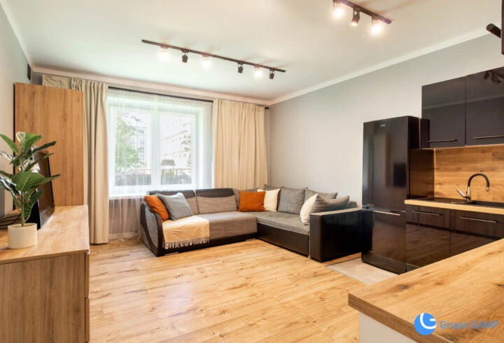 3-pok. 49 m² przy Zalewie Nowohuckim, po remoncie