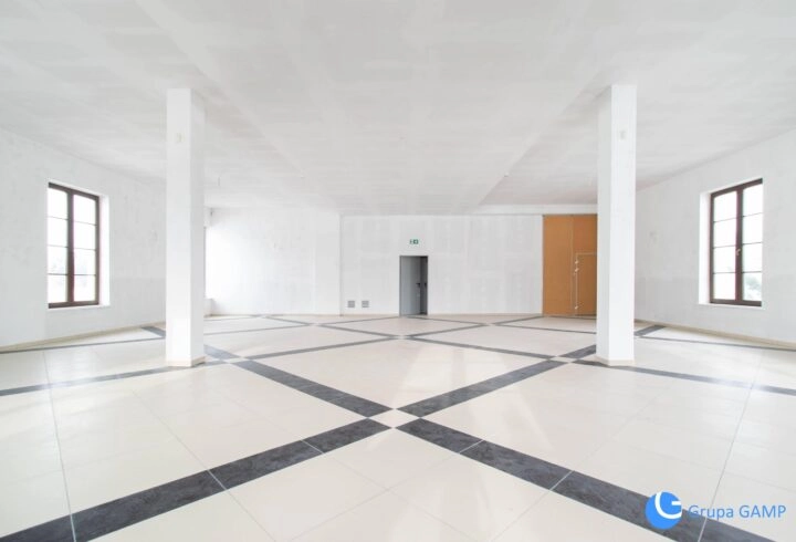 Obiekt z basenem i pokojami, 1,1 ha | Gdów/Kraków