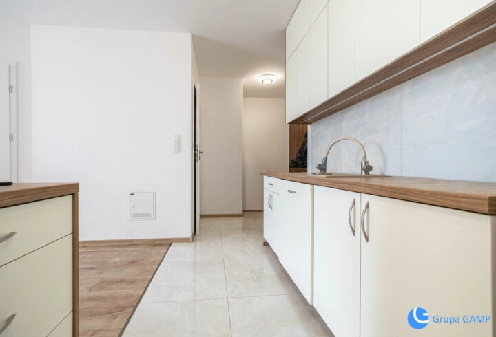 2-pok 37m2*Mogilska*Balkon*Garaż