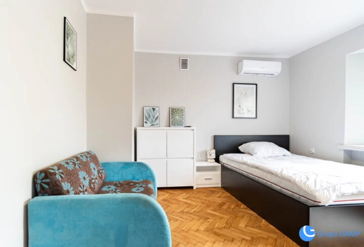 Studio 31m2 *Os. Oficerskie*- klimatyzacja | ogród