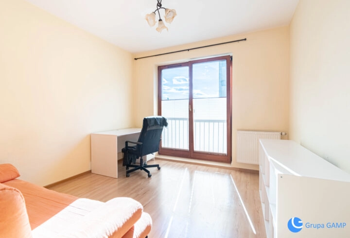 Studio z oddzielną kuchnią *os. Mozarta* 30m2