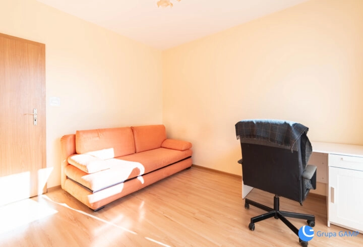 Studio z oddzielną kuchnią *os. Mozarta* 30m2