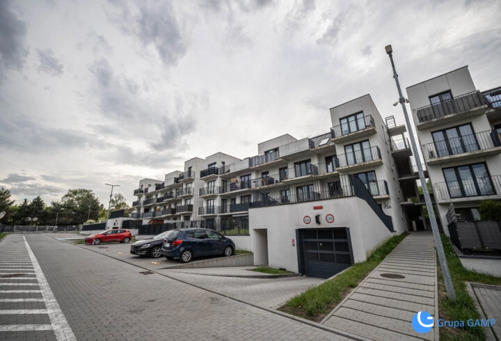 Ciche 2-pok z widokiem na zieleń*Stawowa*balkon