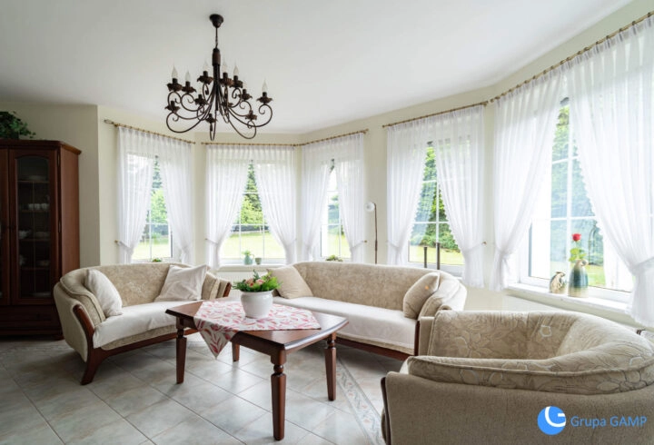 Dom w Tyńcu,  140m2 na pięknej działce 21 arów