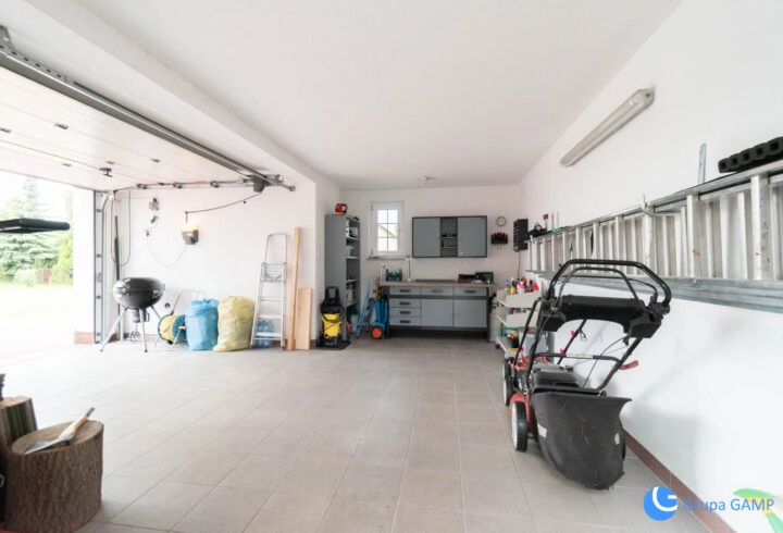 Dom w Tyńcu,  140m2 na pięknej działce 21 arów