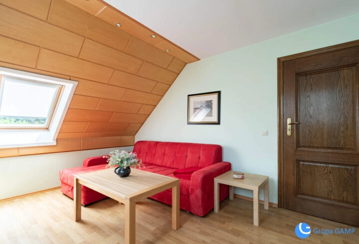 Dom w Tyńcu,  140m2 na pięknej działce 21 arów