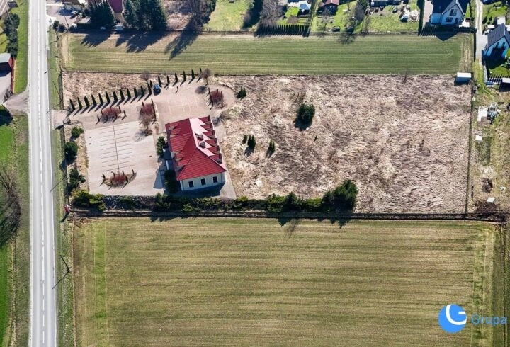 Obiekt z basenem i pokojami, 1,1 ha | Gdów/Kraków