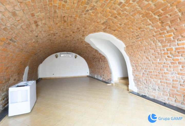Lokal użytk. | 3 duże sale | 250 m2 | ul. Szeroka