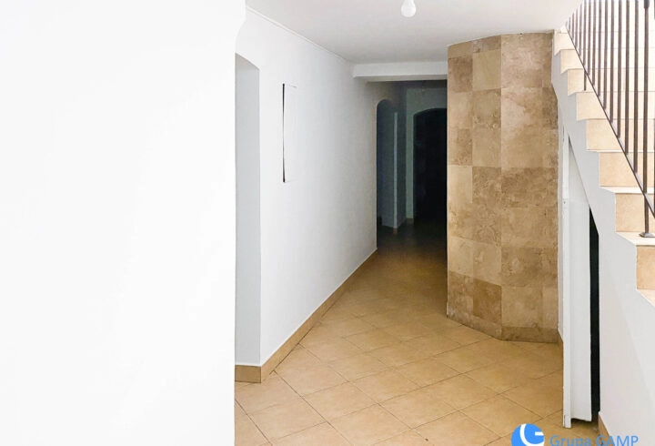 Lokal użytk. | 3 duże sale | 250 m2 | ul. Szeroka