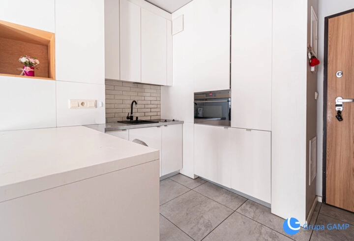 2-pok. 37m2 *Rakowicka Podkowa* balkon