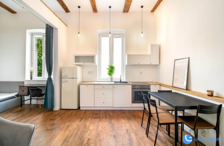 Kawalerka przy Galerii Krakowskiej, 34,86 m2.
