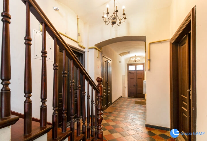Kawalerka przy Galerii Krakowskiej, 34,86 m2.
