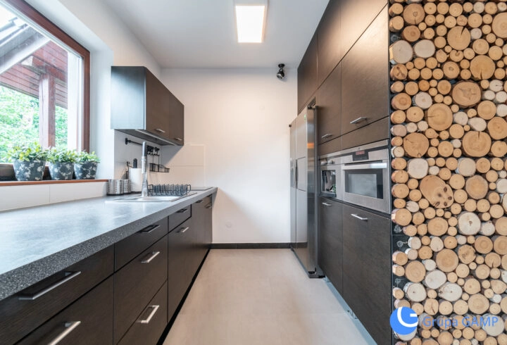 |Dom 230m2|garaż|taras|ogród|klimatyzacja