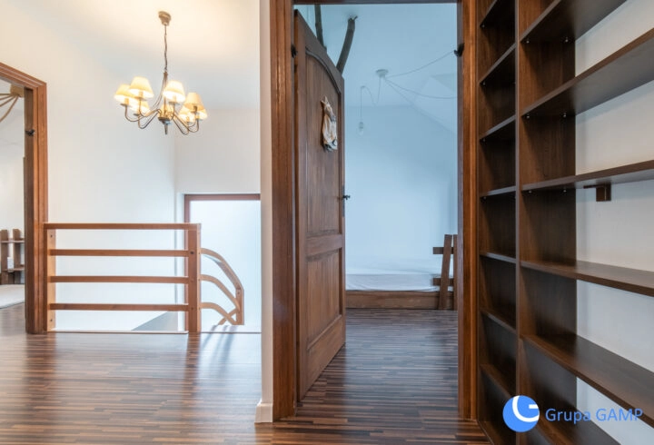 |Dom 230m2|garaż|taras|ogród|klimatyzacja