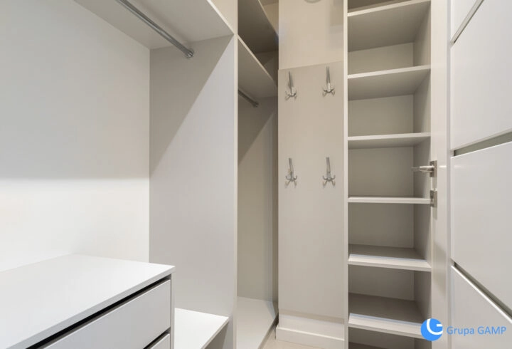 Żabiniec*2pok.-48m2*klimatyzacja*balkon, garderoba