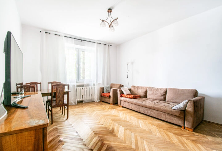 2 niezależne pok. 49m2, *Mogilska* piwnica