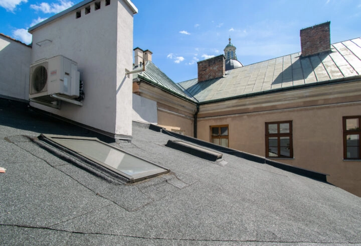 ul. Grodzka, poddasze, 3-piętro, oficyna