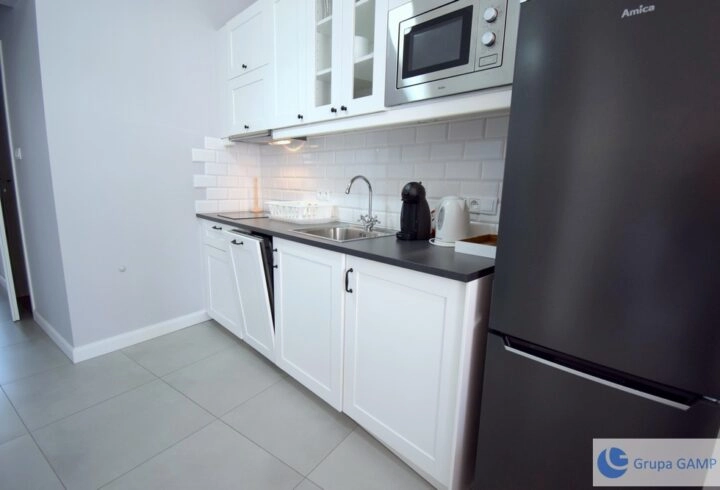 Centrum-2 pokoje z balkonem przy Rondzie Mogilskim