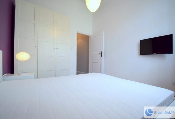 Centrum-2 pokoje z balkonem przy Rondzie Mogilskim