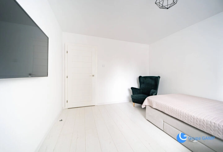3 pok. | 68 m2 | Po remoncie | Balkon