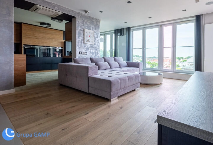 3-Bedroom Unique Penthouse by the River