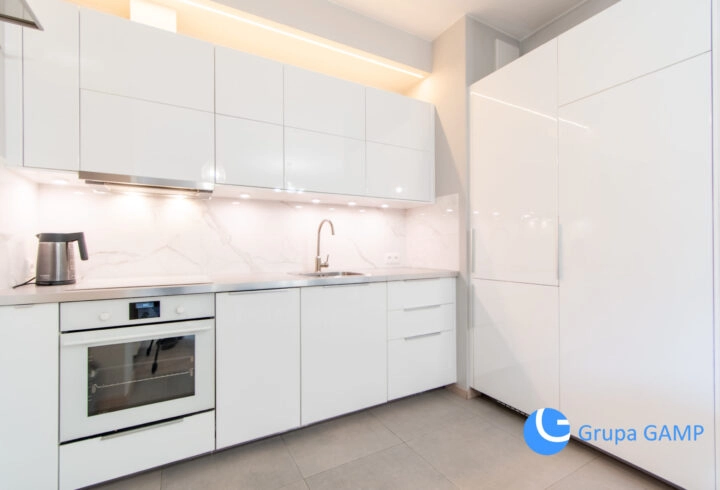 *Apartamenty Novum* Stare Miasto, garaż, loggia!