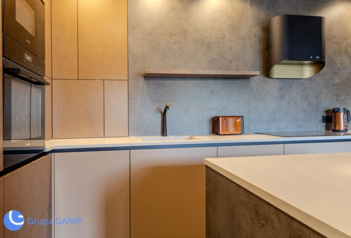 3 Pokojowy Apartament z Prywatną Sauną-Grzegórzki