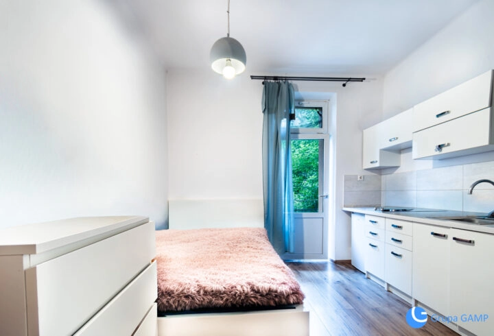Studio *Biprostal* od 1.07- ALL 2700 PLN | balkon