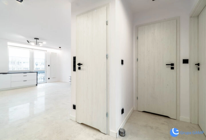 4 pok.64m2|po remoncie, piwnica, parking| Serenada