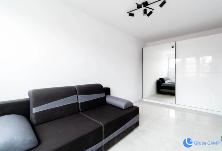 4 pok.64m2|po remoncie, piwnica, parking| Serenada