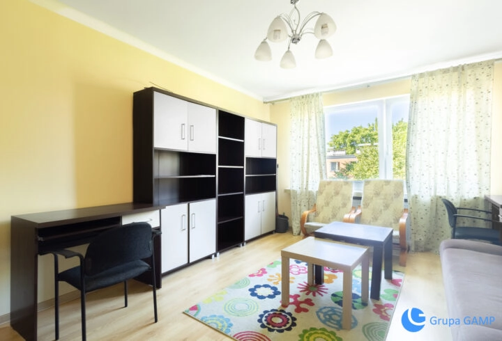 Od 1.07 | 2 pok. | 37 m2 | Całość 2684 PLN | Olsza