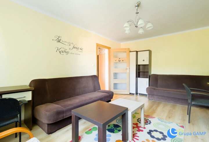 Od 1.07 | 2 pok. | 37 m2 | Całość 2684 PLN | Olsza