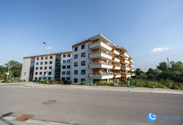 Studio z wydzieloną sypialnią*28m2*Woźniców